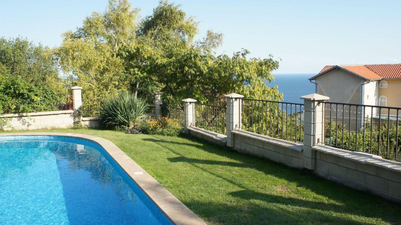 Summer Breeze Villa Balchik Exterior foto